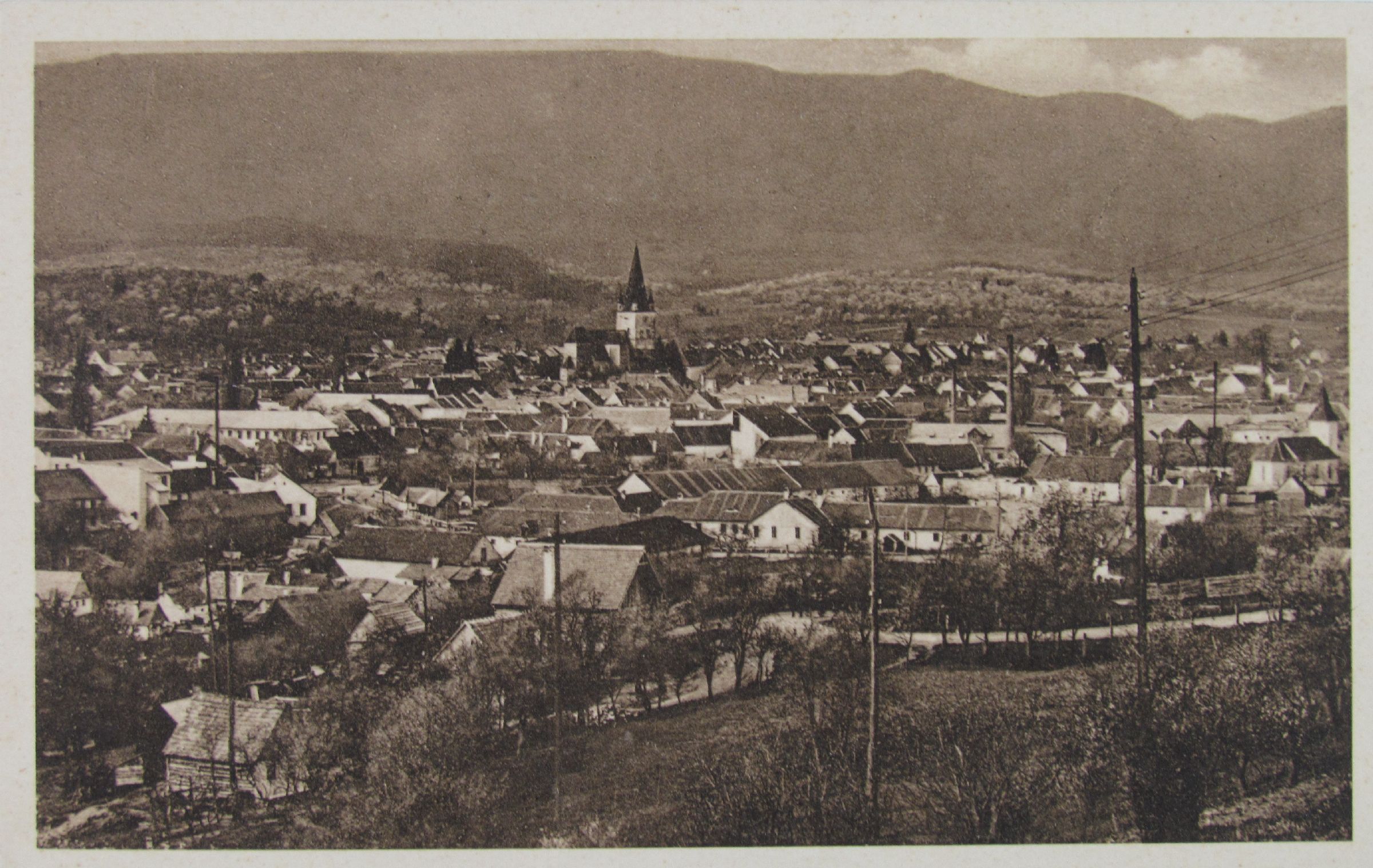 Vedere generală a localității Cisnădie dinspre nord